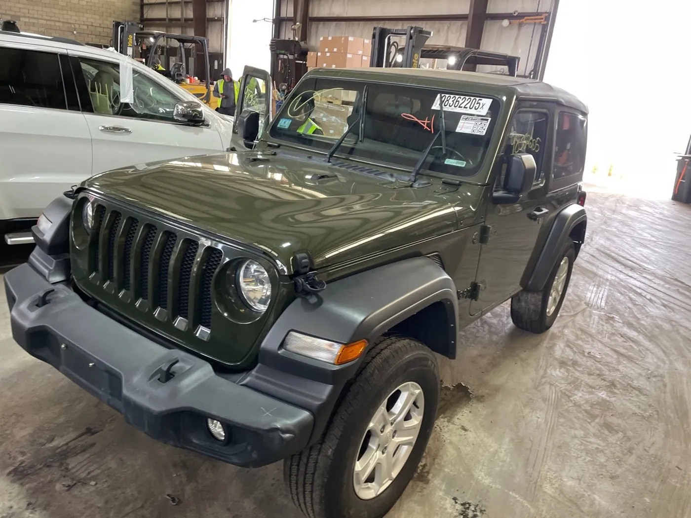Jeep Wrangler JL 3.6 Sport S 2022 – auto sprowadzone z USA, zdjęcie 1